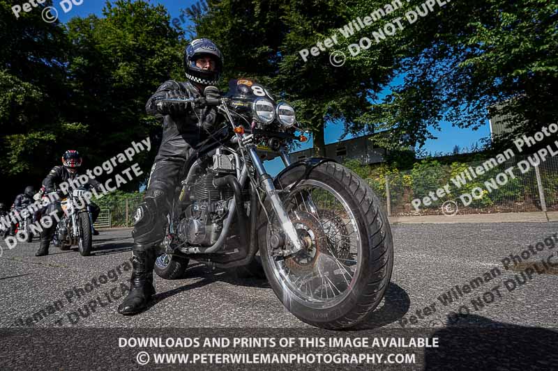 Vintage motorcycle club;eventdigitalimages;mallory park;mallory park trackday photographs;no limits trackdays;peter wileman photography;trackday digital images;trackday photos;vmcc festival 1000 bikes photographs